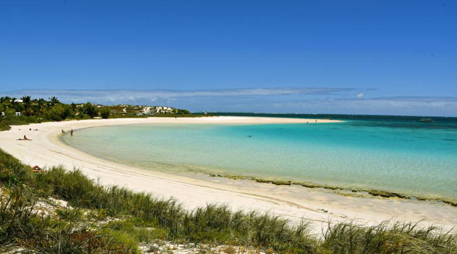 Meilleures offres de location de voitures à Baie de Corail